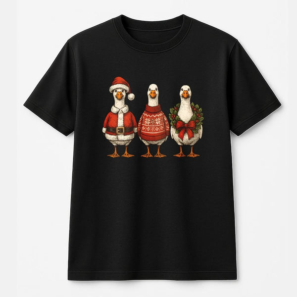 Humorous Holiday Farm Duck Graphic Tee, Christmas Goose T-Shirt, Adorable Winter Animal Shirt, Retro Festive Silly Goose Xmas