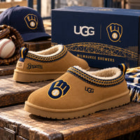 MIL Ballpark Pride - Glove Emblem Clog Slippers