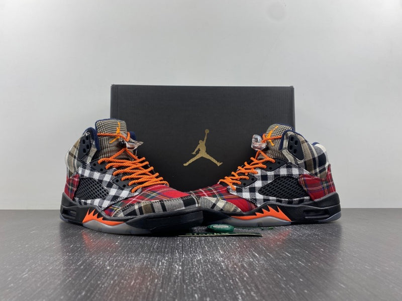 Retro Low Top Sneakers, Black Orange Colorway, Lace Up Design, Casual Gift for Sneaker Fans