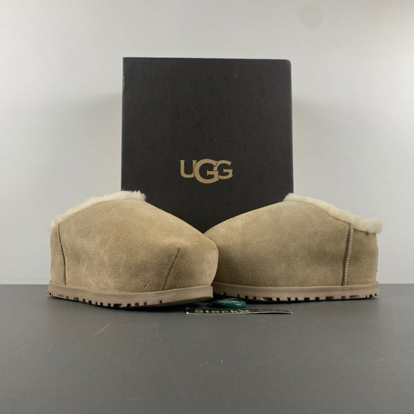 Slides, Beige Colorway, Slip On Design, Wool Detail, Casual Gift for Shoe Lovers
