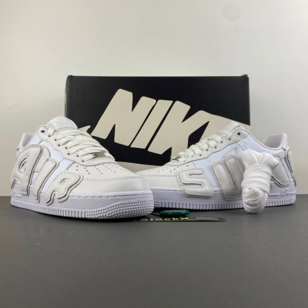 Low Top Sneakers, White Colorway, Reflective Detail, Lace Up Design, Casual Gift for Sneaker Fans
