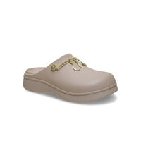 Dylan Notched Boho Clogs - Dulcé
