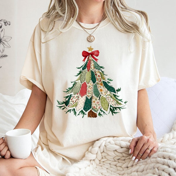 Rustic Holiday Graphic Tee, Patchwork Christmas Tree T-Shirt, Adorable Festive Xmas Tree Shirt, Vintage Winter Graphic T-Shir