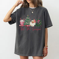 Retro Santa Coquette Bow T-Shirt, Tis the Season Christmas T-Shirt, Adorable Holiday Graphic Tee, Festive Xmas Graphic T-Shirt