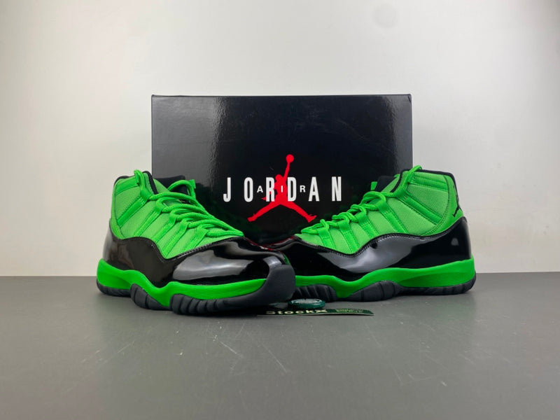 Low Top Sneakers, Black Green Colorway, Patent Leather Footwear, Lace Up Design, Casual Gift for Sneaker Fans