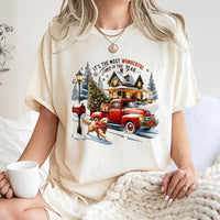 Golden Retriever Holiday Shirt, Christmas Red Truck T-Shirt, Vintage Winter Farmhouse Dog Tee, Adorable Xmas Dog Lover Graphic T-Shirt