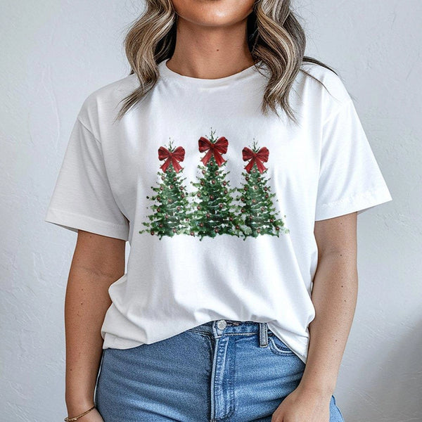 Coquette Christmas Tree T-Shirt, Christmas Tree Bow T-Shirt, Red Bow Holiday Graphic T-Shirt, Adorable Xmas Winter Tee, Festi