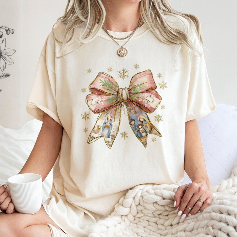 Christian Christmas Aesthetic Tee, Nativity Scene Coquette Bow T-Shirt, Religious Jesus Faith Graphic Shirt, Holiday Bow Tee