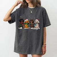 Festive Wiener Dog Holiday Graphic Tee, Dachshund Christmas T-Shirt, Adorable Xmas Dog Lover T-Shirt, Humorous Winter Animal Graphic Top