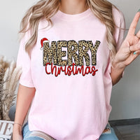 Animal Print Holiday Graphic Tee, Merry Christmas Leopard Print T-Shirt, Adorable Xmas Season Shirt, Festive Winter Family Top