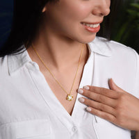 Mom Love Knot Pendant, Mother Daughter Love Knot Necklace, 18k Gold Love Knot Jewelry, Meaningful Birthday Christmas Present for Mom