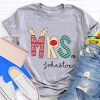 Custom Name Classic Holiday Graphic Tee, Personalized Christmas Teacher T-Shirt, Merry Christmas Educator Shirt, Teacher Xmas Present Tee
