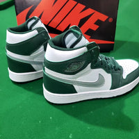 Low Top Sneakers, White Green Colorway, Lace Up Design, Casual Gift for Sneaker Fans