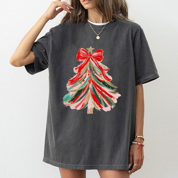 Abstract Painted Holiday Graphic Tee, Coquette Christmas Tree Shirt, Trendy Xmas Party T-Shirt, Festive Winter Graphic Top