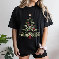 Vintage Buffalo Plaid Holiday Shirt, Rustic Plaid Christmas Tree T-Shirt, Comfy Festive Tree Graphic Tee, Adorable Winter Holiday Present