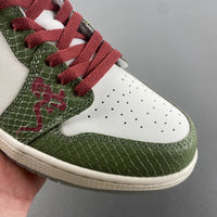 Retro Low Top Sneakers, White Green Red Colorway, Lace Up Design, Casual Gift for Sneaker Fans