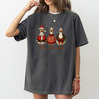 Humorous Holiday Farm Duck Graphic Tee, Christmas Goose T-Shirt, Adorable Winter Animal Shirt, Retro Festive Silly Goose Xmas Present Tee
