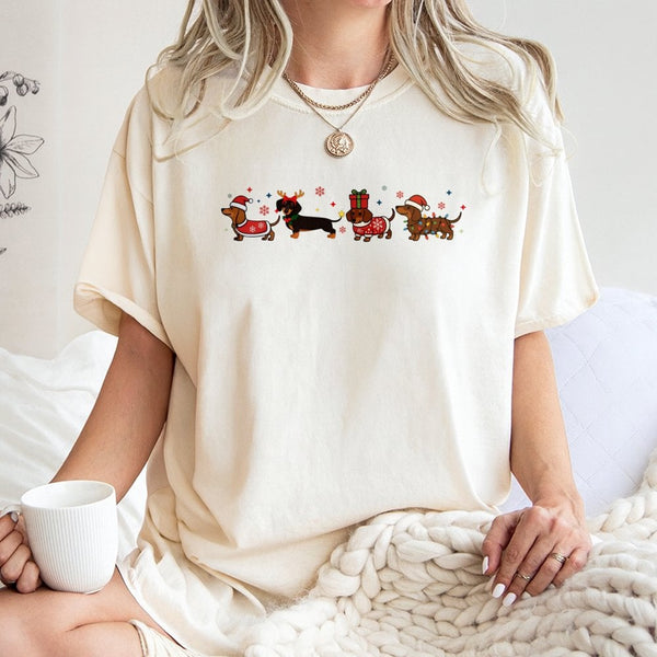 Adorable Wiener Dog Holiday Shirt, Dachshund Christmas T-Shirt, Festive Dachshund Graphic Tee, Dog Lover Xmas T-Shirt, Dog Mo