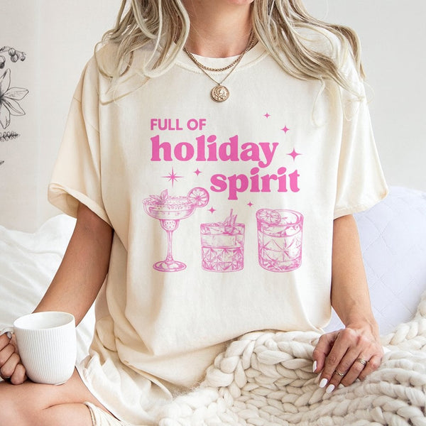 Pink Christmas Cocktail T-Shirt, Full of Holiday Spirit Shirt, Adorable Holiday Drinking Shirt, Retro Xmas Graphic Tee, Chris