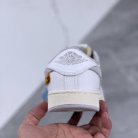Retro Low Top Basketball Shoes, White Colorway, Canvas Footwear, Lace Up Design, Casual Gift for Shoe Lovers