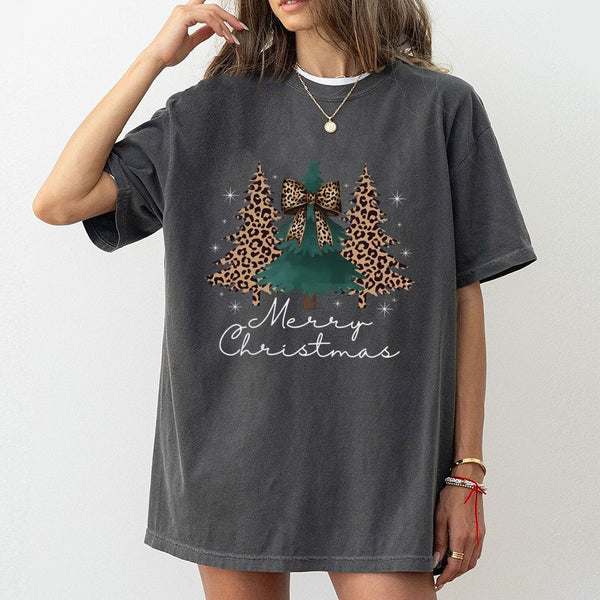 Coquette Bow Holiday Tee, Leopard Print Christmas Tree T-Shirt, Adorable Preppy Xmas Graphic Shirt, Girly Tis the Season Top
