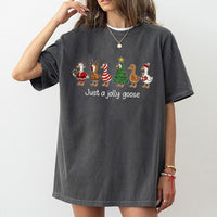 Humorous Holiday Goose Tee, Jolly Goose Christmas T-Shirt, Adorable Goose Santa Shirt, Festive Xmas Animal Tee, Christmas Fan Present for Men Women