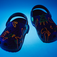 Kids' Classic Hi Vis Camo Clogs - Black / Multi