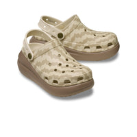 Crush Easy Chic Clogs - Latte