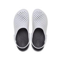 InMotion Clogs - Atmosphere