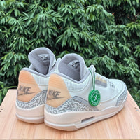 Low Top Sneakers, White Gray Colorway, Lace Up Design, Casual Gift for Sneaker Fans