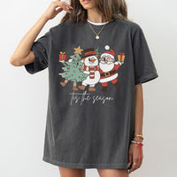 Retro Santa Snowman Graphic Tee, Tis the Season Christmas T-Shirt, Holiday Aesthetic Shirt, Vintage Xmas Family Vacation Top