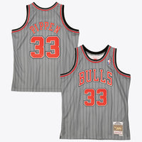 Chicago Bulls Scottie Pippen 1995 Reload Swingman Authentic Jersey - Grey