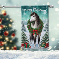 Winter Wreath Equestrian Yard Flag, Horse Merry Christmas Garden Flag, Holiday Farmhouse Lawn Banner, Horse Lover Outdoor Decor