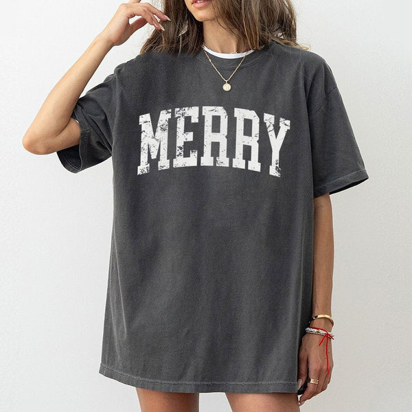 Retro Distressed Varsity Lettering Tee, Merry Christmas T-Shirt, Vintage Holiday Graphic Shirt, Comfy Xmas Aesthetic Present 